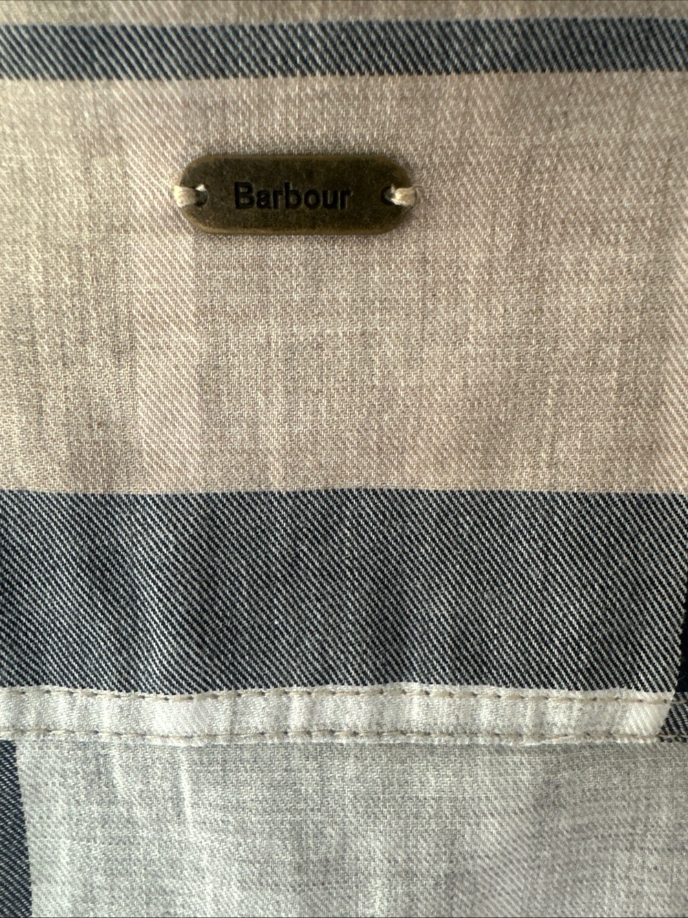 Barbour Bredon Beige & Gray Plaid Button-Up Shirt lightweight size 12 New no tag - Picture 7 of 7